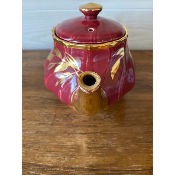 1940’s Sudlow’s Burslem Burgundy Red and Gold Teapot - Made in England - Picture 7 of 8